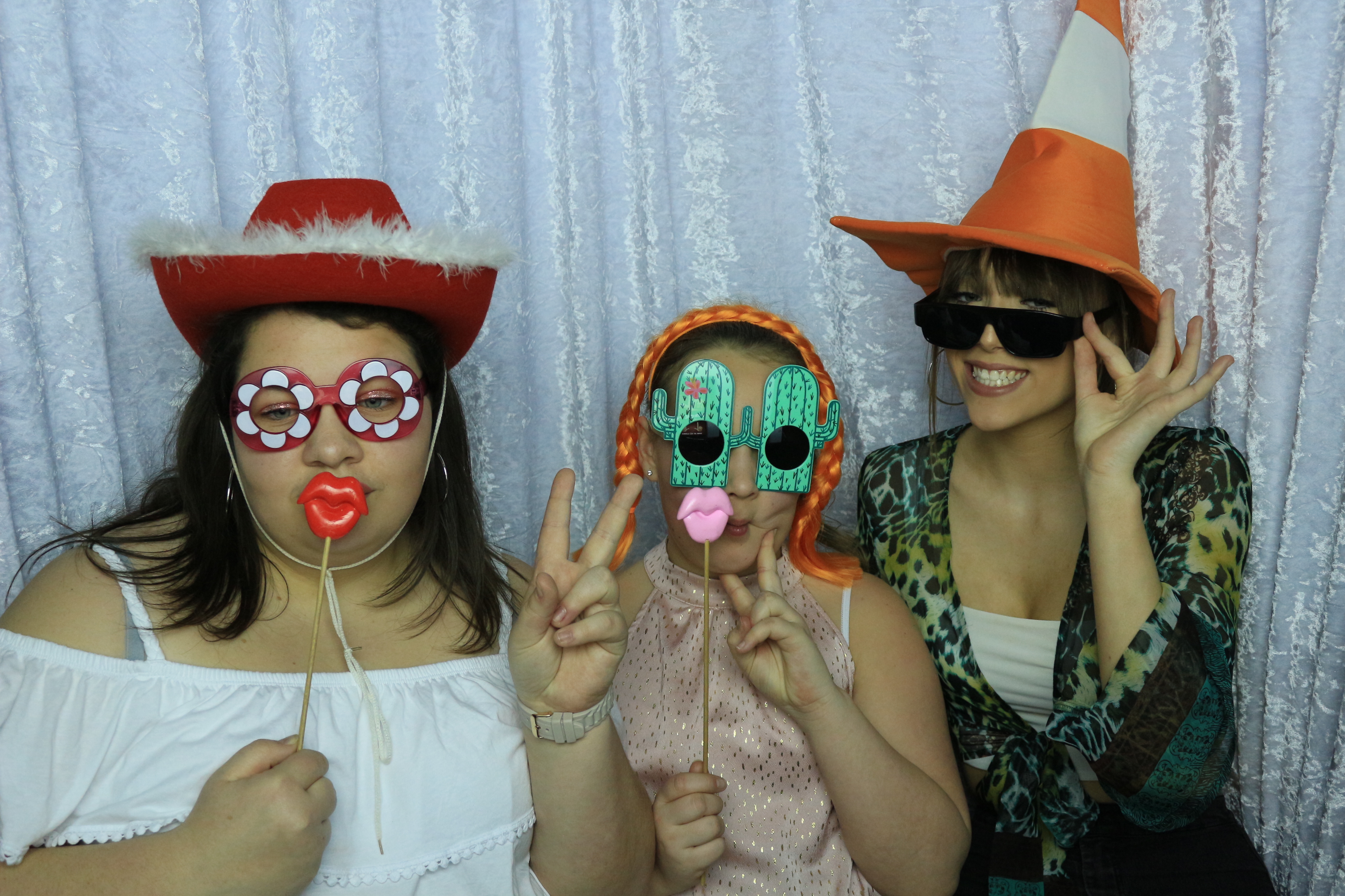Ali’s 50th Birthday - Images | View more photos from the event at gallery.partydelightsphotobooth.co.uk/u/PartyDelightsPhotoBooth/Ali’s-50th-Birthday-Images